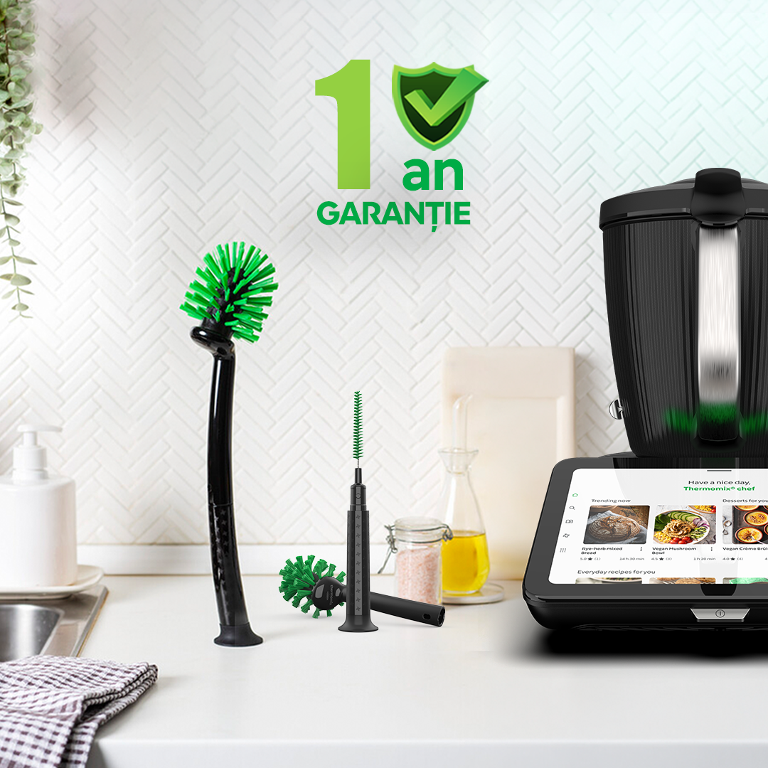 Pachet Thermomix TM7 + Perie 2 în 1 + 1 an extragaranție