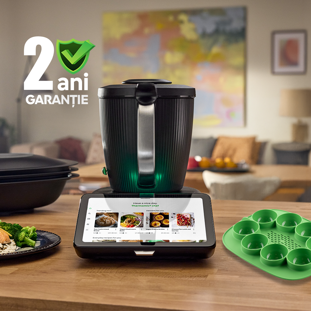 Pachet Thermomix TM7 + formă de silicon pentru Varoma + 2 ani extragaranție