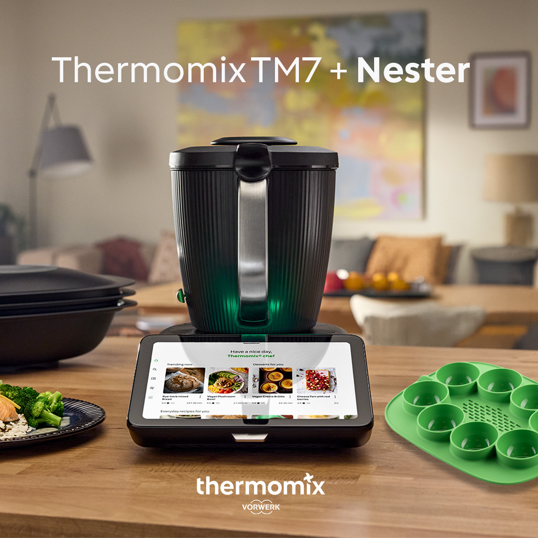 Pachet Thermomix TM7 + formă de silicon pentru Varoma