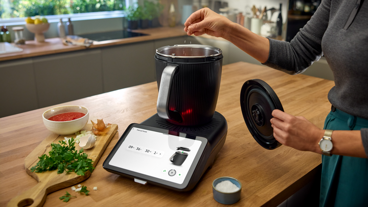 Pachet Thermomix TM7 + Perie 2 în 1